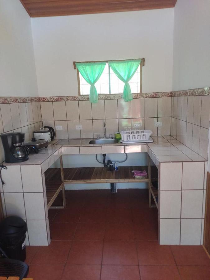Pochote Lodge Guayabo  Экстерьер фото